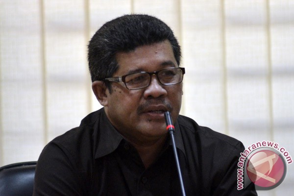 KPU Sulsel perkirakan anggaran pilgub Rp600 miliar - 20150415Iqbal_latief-darwin