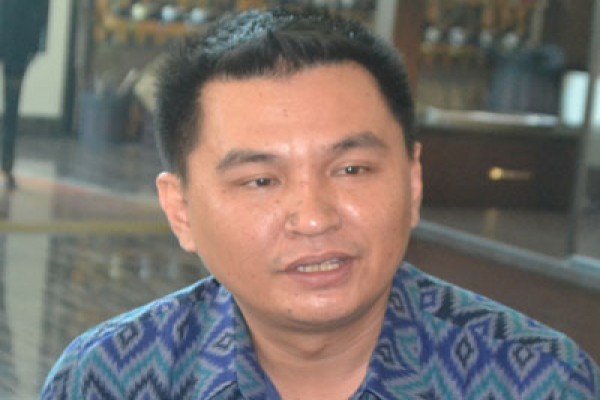 Ketua DPD Partai Demokrat Sultra, Muhammad Endang SA. (FOTO ANTARA/Azis Senong). - 20150423Partai_Demokrat-Endang