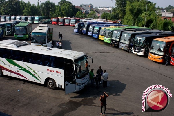 Bus AKAP cadangan disiapkan di terminal Palembang  ANTARA News 