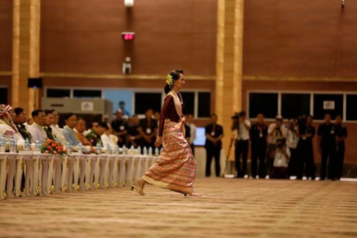 Polisi Myanmar Tahan Sejumlah Wartawan untuk Televisi Nasional Turki