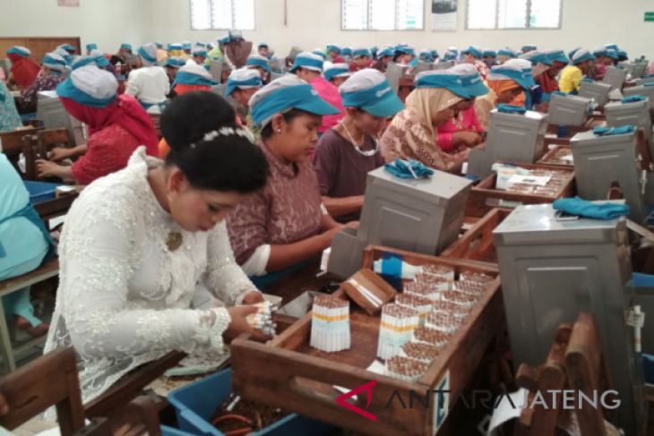 Apindo Kudus klaim mayoritas perusahaan terapkan skala upah