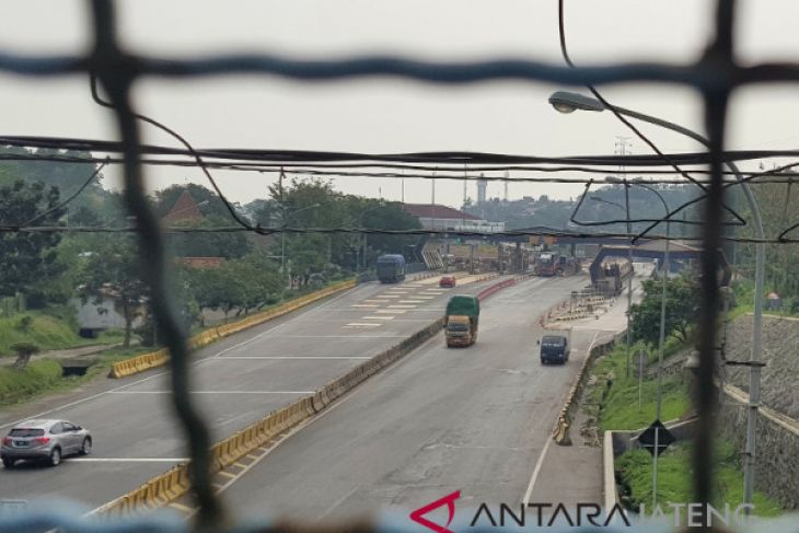 Mampukah Gerbang Tol Manyaran Menyambut Pemudik?