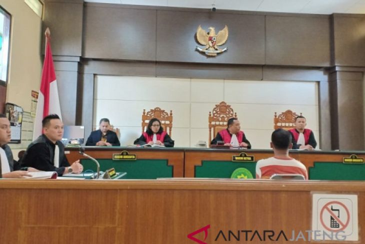 Banding terdakwa politik uang divonis lebih ringan