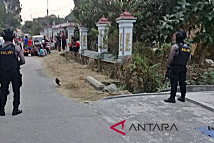 Penggledahan di Sragen, barang terduga teroris diamankan