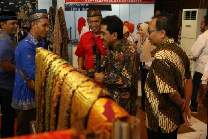 UMKM ramaikan pameran UNS