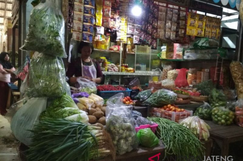 Stok sembako di Kudus mencukupi kebutuhan