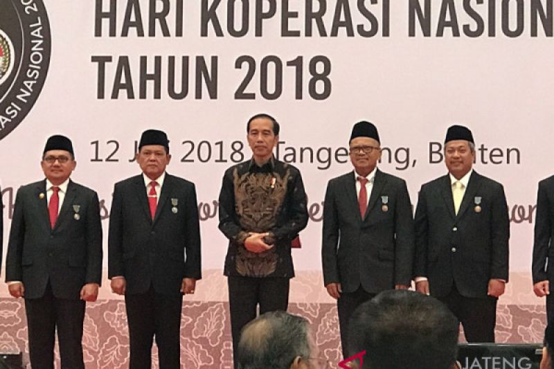 Ketua Umum Kospin raiih penghargaan Satya Lancana