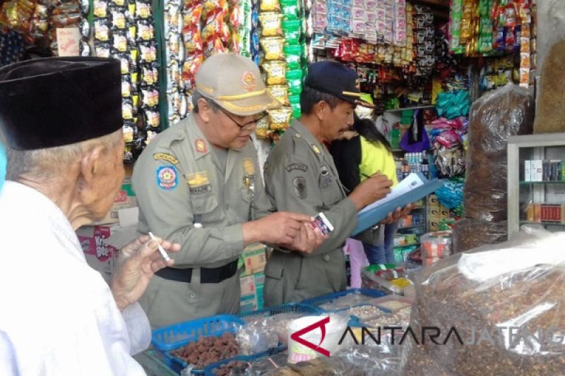 Pemkab Wonosobo razia rokok ilegal