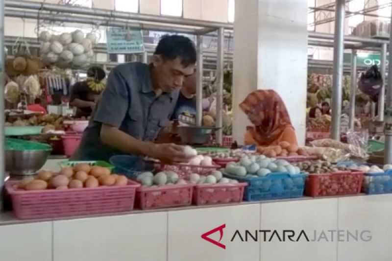 Naik pasca-Lebaran, harga telur ayam tembus Rp29.000/kg