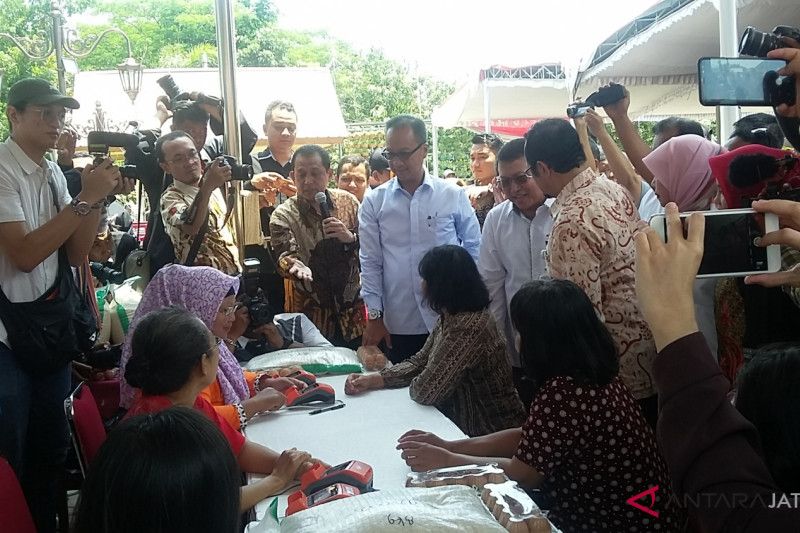 Mensos minta keluarga penerima manfaat segera mandiri