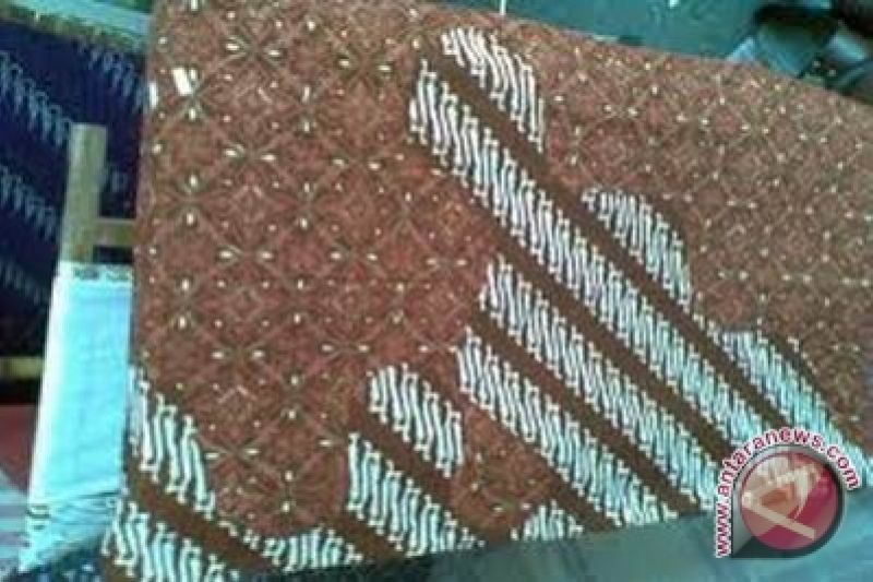  Geblek renteng juara pertama lomba desain  batik  ANTARA 