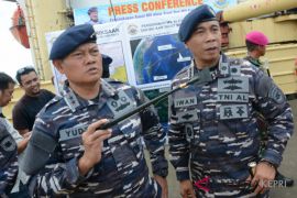 KRI Halasan tangkap nelayan Vietnam di Natuna