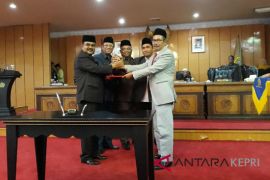 Bupati Karimun akui kontribusi BUMD belum optimal