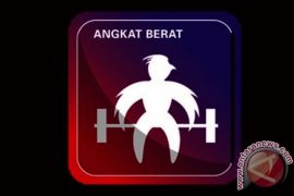 Tujuh lifter putri berebut medali emas di kelas 62 kilogram