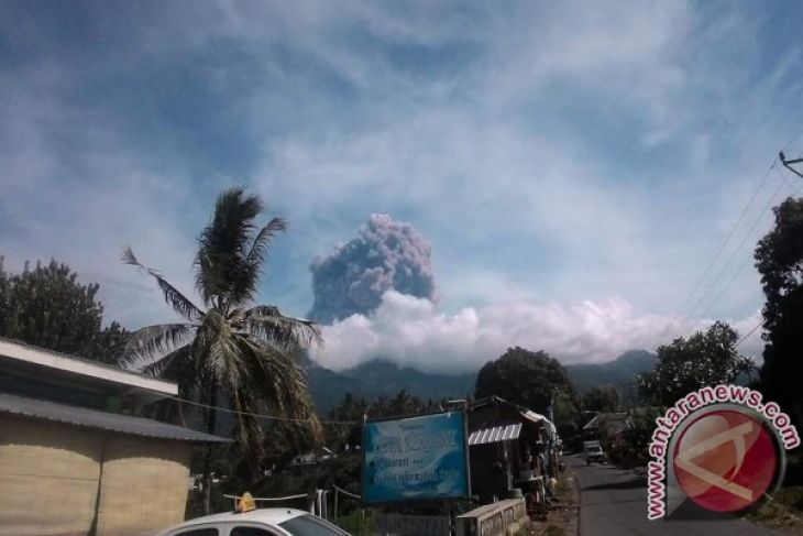 BPBD NTB Antisipasi Dampak Letusan Gunung Barujari 