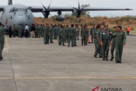 AU India tiba di Kupang