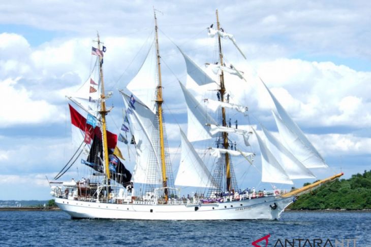 Lembata dapat armada kapal Pinisi