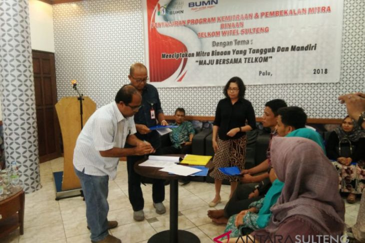 Telkom Sulteng bantu 45 pelaku UKM