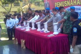 Polda Sultra musnahkan 1.582,1 gram narkotika
