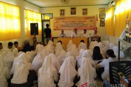 Bawaslu sosialisasikan pengawasan ke pemilih pemula