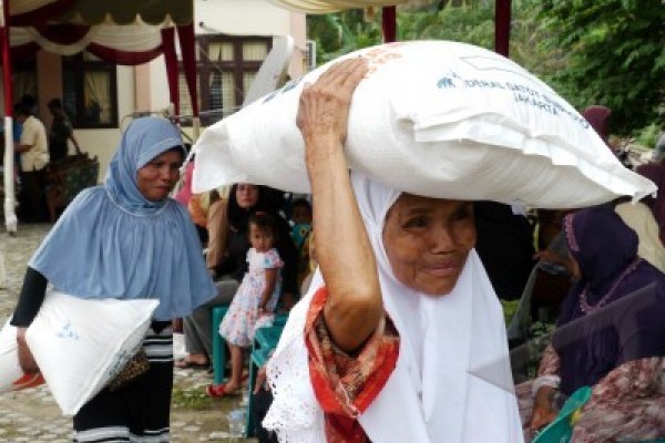 Penerima Rastra di Batang Turun Tajam