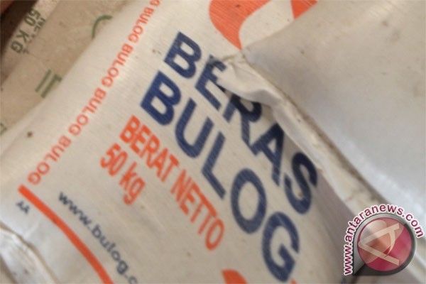 Penyerapan Beras Bulog Pekalongan Capai 56 Persen