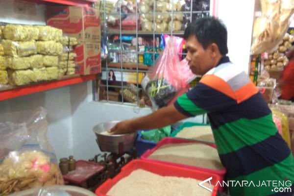 Akademisi Ingatkan Pentingnya Benahi Rantai Distribusi Sembako