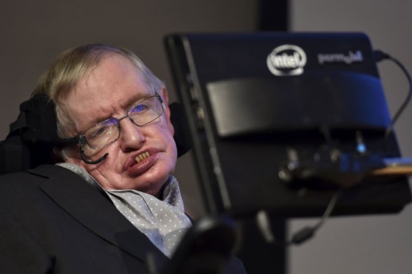 Stephen Hawking: Teknologi Bisa Mengubah Setiap Aspek kehidupan