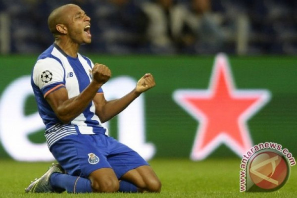 Porto Dampingi Besiktas Melaju ke 16 Besar Liga Champions