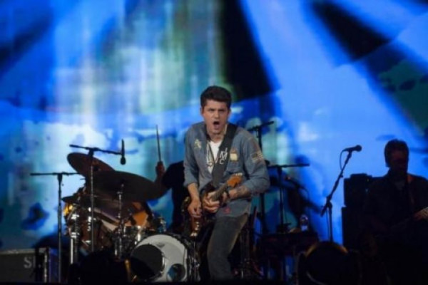 John Mayer Tunda Konser karena jalani Operasi Usus Buntu