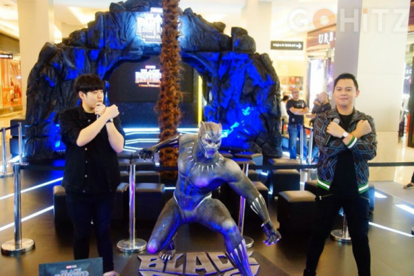 Duo Youtubers mendapat kesempatan hadiri Asia film Black Panther