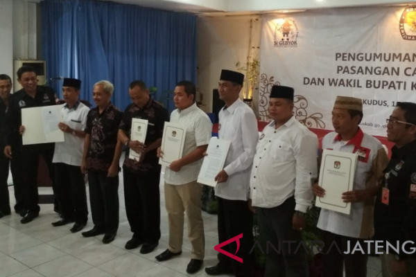 Dua pasangan tak hadir di KPU Kudus