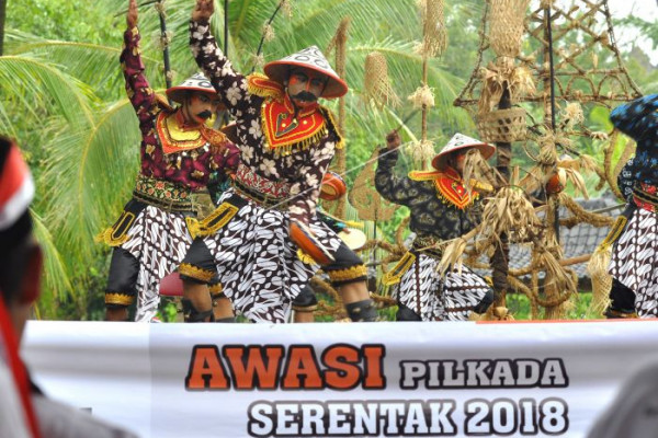 PNS Hati-Hati Berpose pada Masa Kampanye