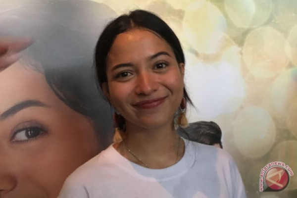 Putri & Chicco tak butuhkan waktu lama untuk menikah