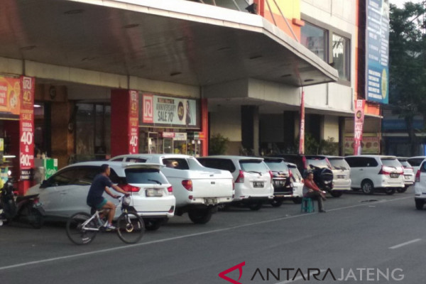 Pendapatan melonjak setelah parkir dikelola swasta