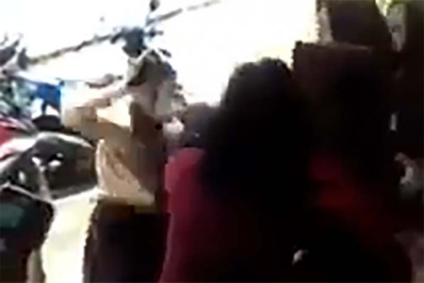 Video perkelahian antarsiswi di Banjarnegara hebohkan warga