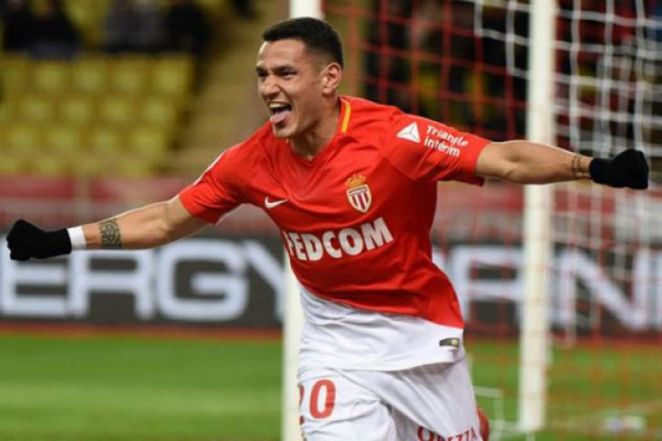 Dibekuk PSG, Monaco kembalikan uang tiket suporter