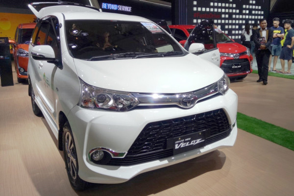 Toyota tawarkan diskon fantastis untuk Avanza