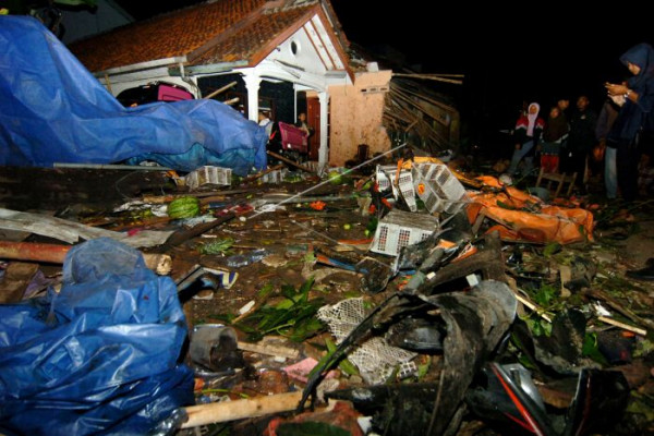 Tewaskan 11 orang, polisi analisis kecelakaan truk di Brebes