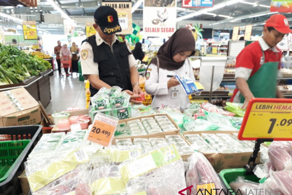 Dinkes Surakarta temukan makanan kedaluwarsa