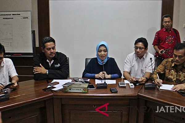 Kemendag gelar OP daging ayam di Solo