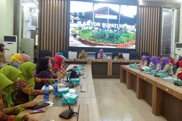 Bidan berperan daftarkan bayi dalam kandungan