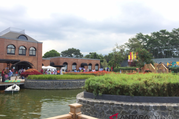 Belajar dan bermain sambil berwisata edukasi