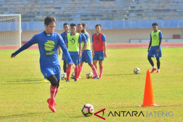 Persis pindah kandang menjamu Persita