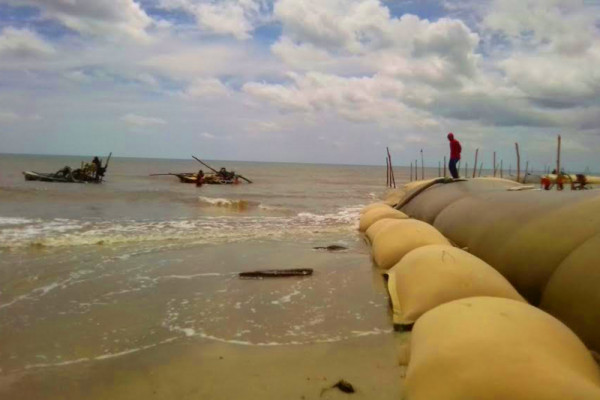 Pembangun Sabuk Pantai Diharapkan Atasi Abrasi Ujung