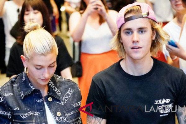 Justin Bieber dan Hailey Baldwin bertunangan