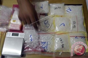 dokter dan perawat Mamuju ditangkap karena narkoba