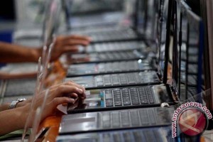 Pemprov anggarkan rp15 miliar untuk pengadaan komputer