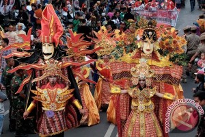 Karnaval Fashion Sulsel diharapkan pacu industri kreatif