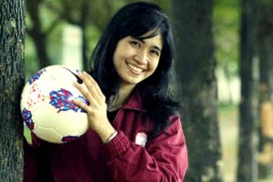 Manajemen PSM hadirkan Fadly Padi hibur suporter